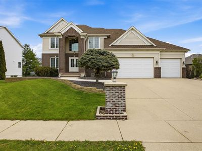 Property at 570 Landau St, Robins, IA