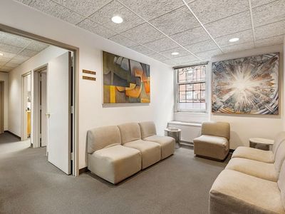 435 E 57th St APT 1B