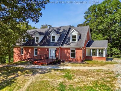 1589 Mount Alpha Rd