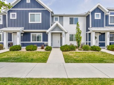 172 E Legacy Pkwy