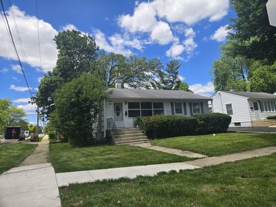 Property at 102 N Berteau Ave, Bartlett, IL