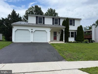 5572 Banbridge Dr