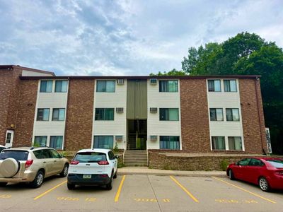 906 Benton Dr APT 14
