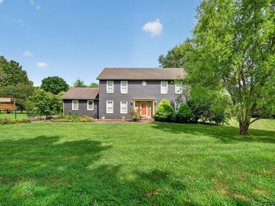 1013 Ballard Ln