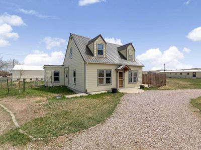 300 Willow Dr