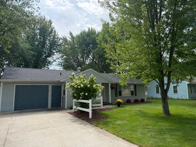 1128 Woodlawn Acres Dr