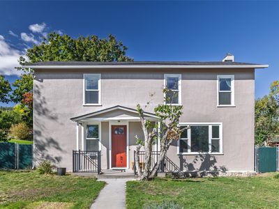 424 Harrison Ave