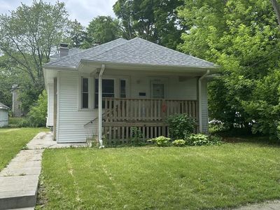 5565 North 38th STREET