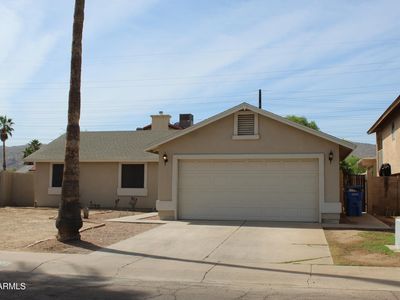 1511 E FREMONT Road