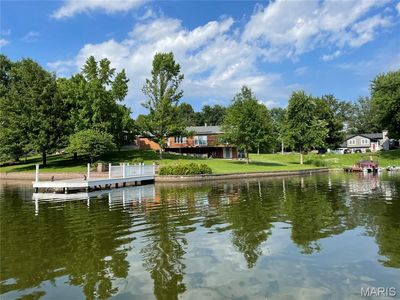 369 E Lake Dr