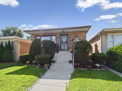 658 Hoxie Ave