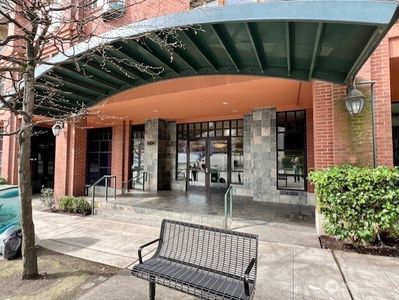 123 Queen Anne Avenue N UNIT 307