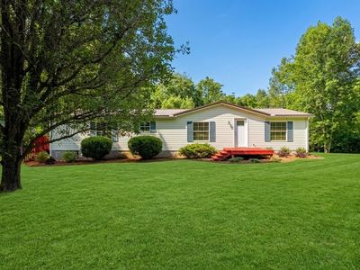 Property at 530 N Fork Rd, Charlotte, TN