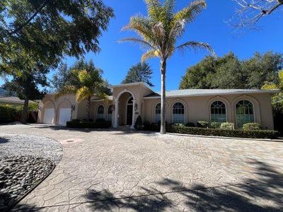 14071 Saratoga Sunnyvale Rd