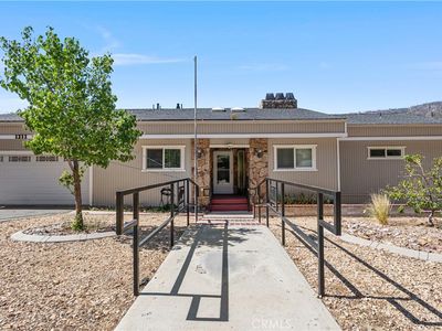1211 Rivera Dr