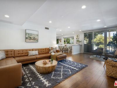 330 W California Blvd APT 101