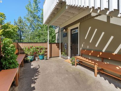 Property at 2187 W 15th Ct, Eugene, OR