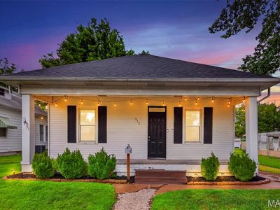 512 S Main St