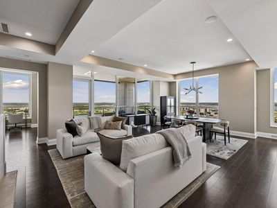 1111 W River Pkwy #32C