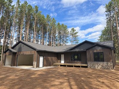 7376 Pine Grove Cir