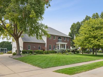 5904 Louis Ct