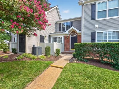 3861 Lasalle Dr APT 105