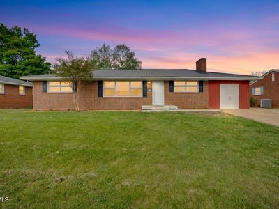 812 Mimosa Dr