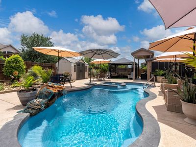 212 Parkrose Dr