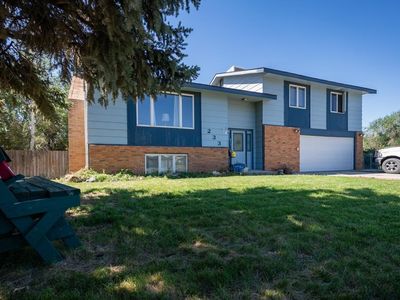 233 7th Ave N