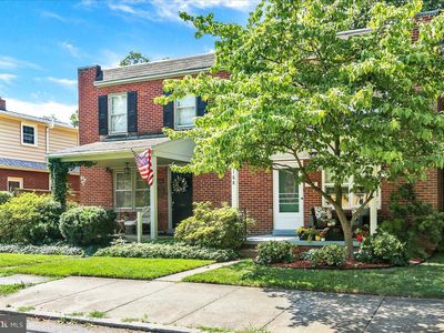 1168 Elm Ave