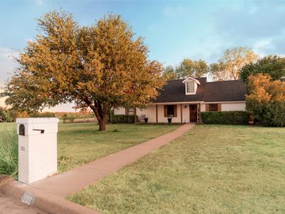 101 Scenic Dr