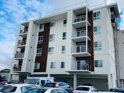 2101 N Main St W #205