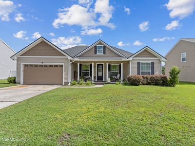 737 CONSTITUTION Place