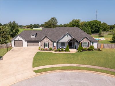 509 Waterfalls Ct