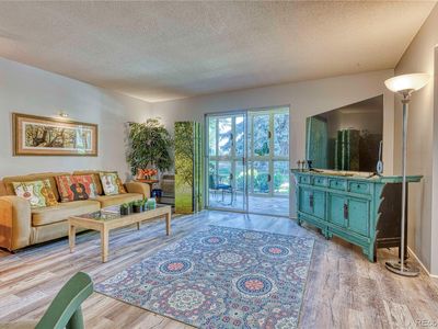 13609 E Cornell Avenue Unit 107