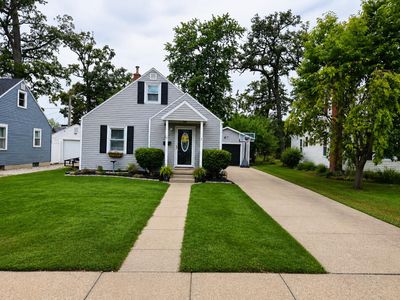 217 S Elm St