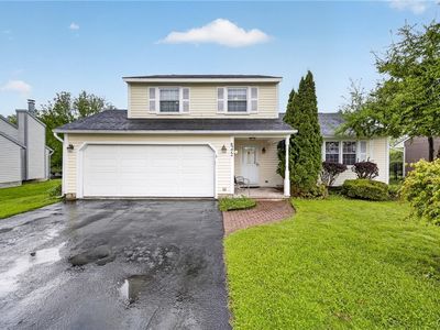 Property at 8272 Coconut Tree Dr, Liverpool, NY