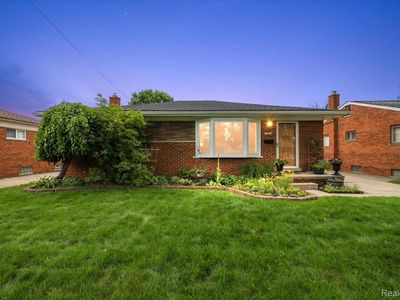 Property at 1271 Beaupre Ave, Madison Heights, MI