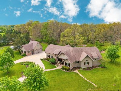 5601 S Farm Road 247