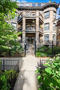 5217 N Winthrop Ave #G