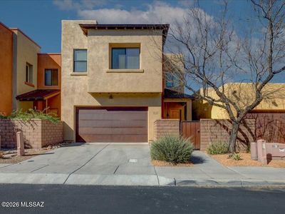 9537 E Ventaso Cir