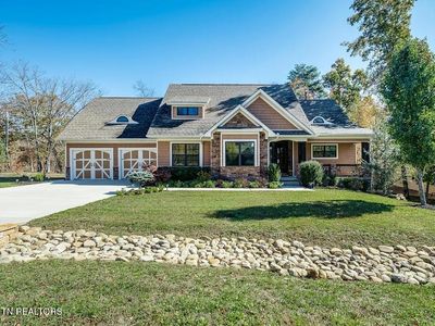 114 Abbey Pl