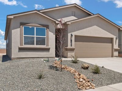 1588 Estrella Noche Loop NE