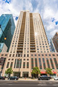 1111 S Wabash Ave APT 2501