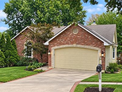 2919 S Yuma Ct