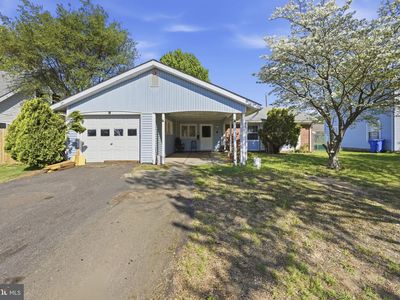 37 Brierdale Ln