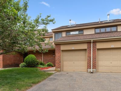 Property at 11 Elderwood Dr Unit 11, Stoughton, MA