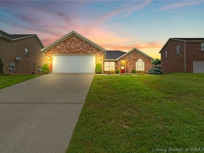 7904 Hollowview Drive