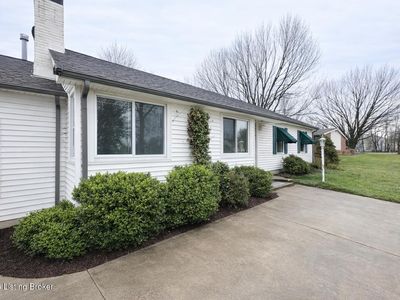 1920 Buechel Bank Rd