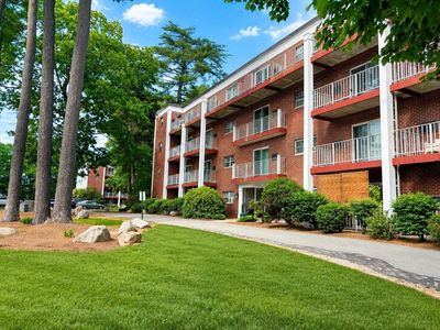 25 Greentree Ln APT 43